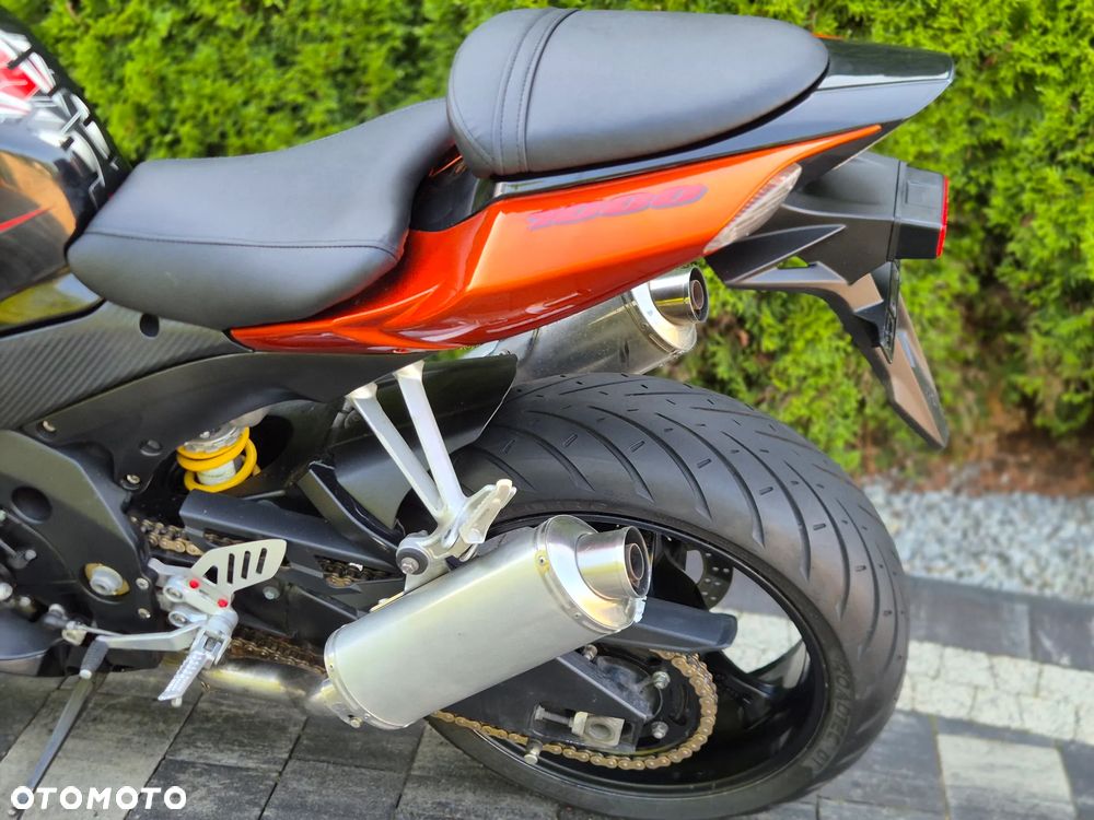 Suzuki GSX-R - 10