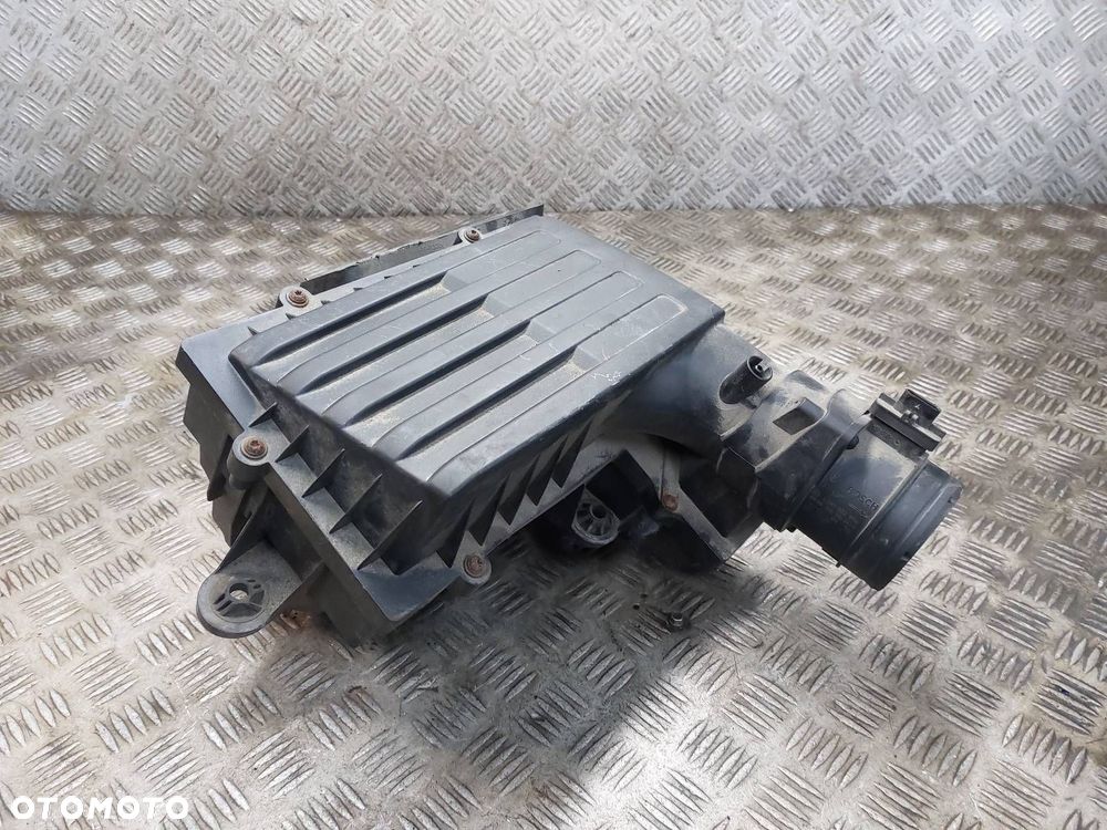 OBUDOWA FILTRA + PRZEPŁYWOMIERZ OCTAVIA III 2.0 TDI 5Q0129607AA 03L906461A - 1
