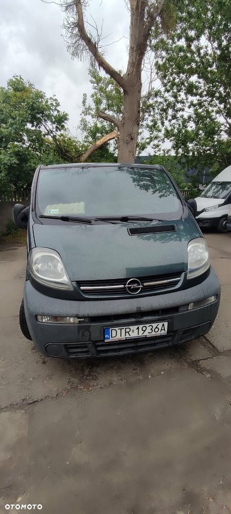 Opel Vivaro L2H1 - 12