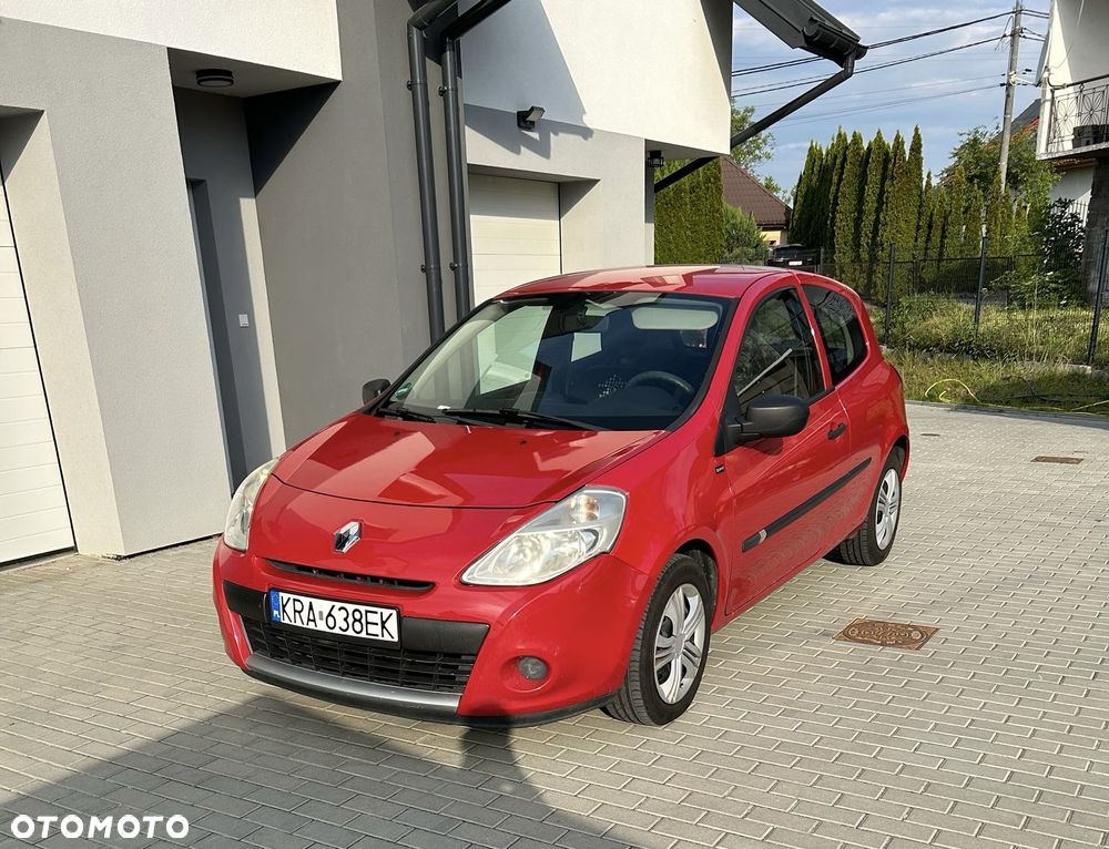 Renault Clio 1.2 16V 75 Expression - 1