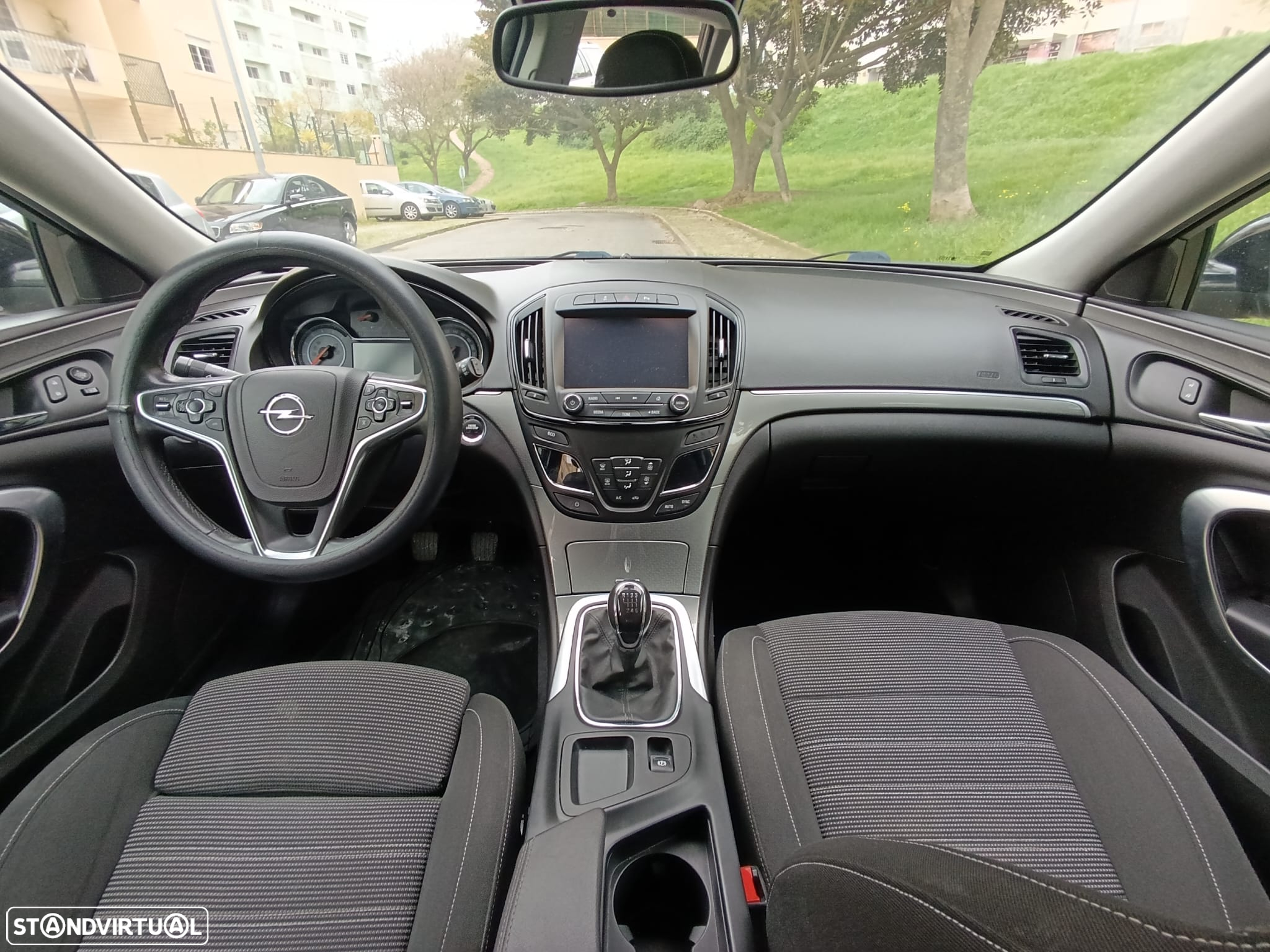 Opel Insignia Sports Tourer 1.6 CDTi Executive S/S - 11