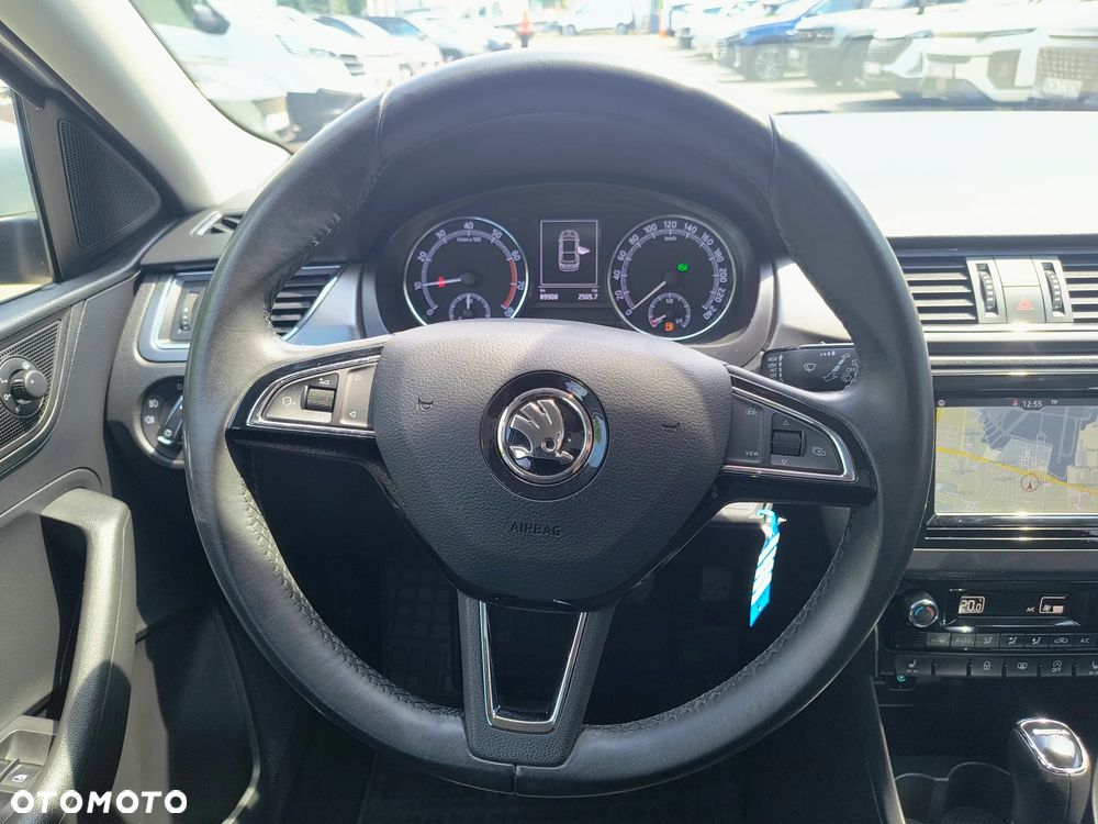Skoda RAPID - 24