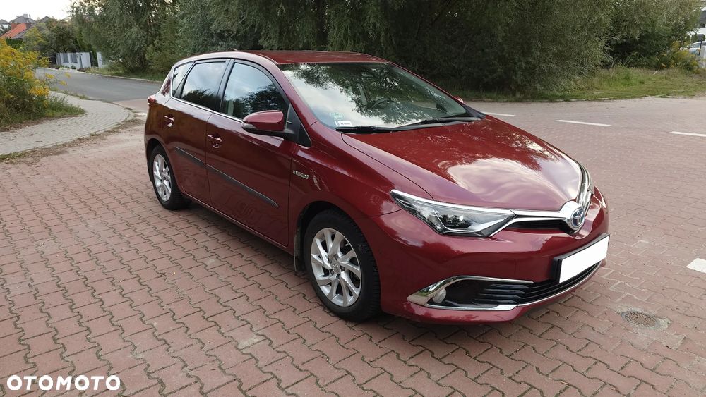 Toyota Auris Hybrid 135 Prestige - 4