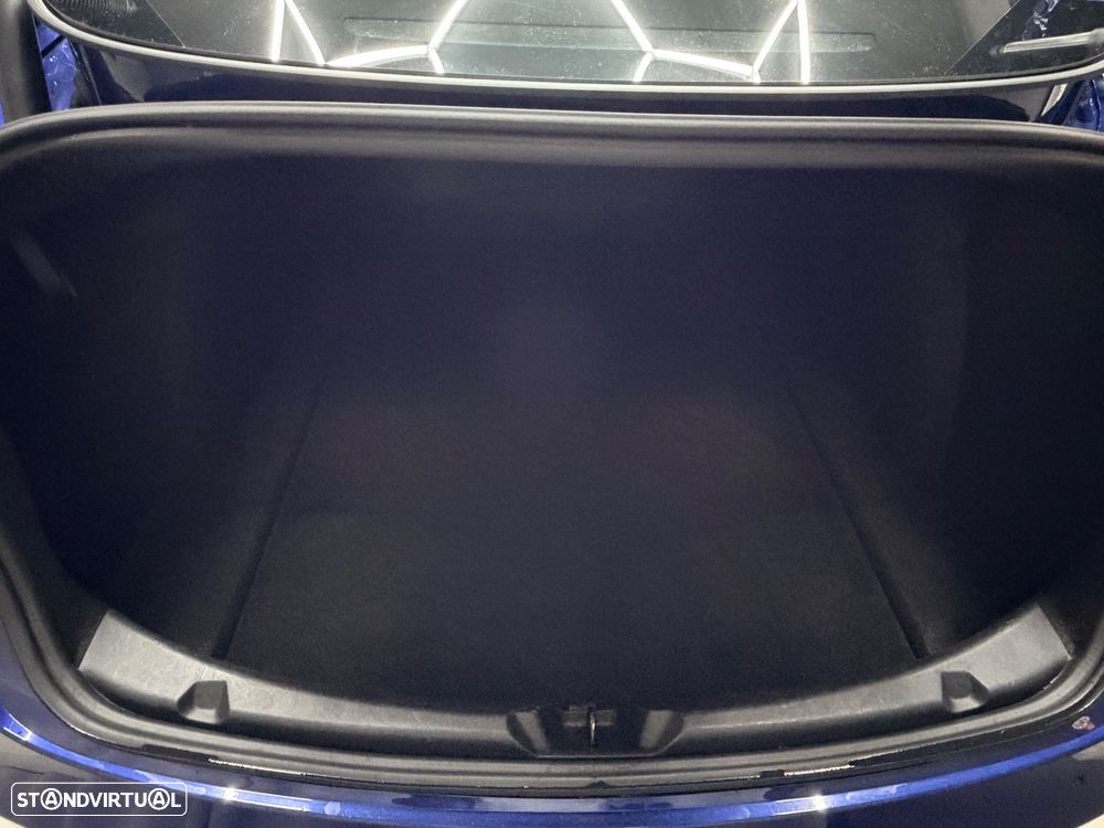 Tesla Model 3 Long Range Tração Integral - 24