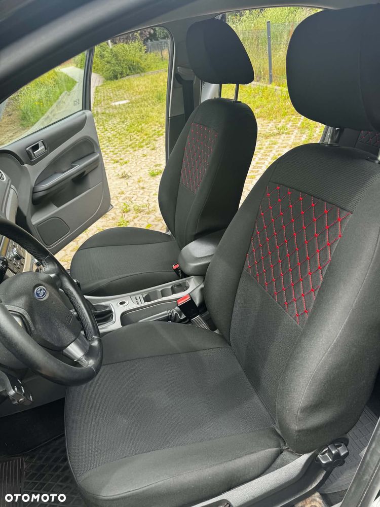 Ford Focus 1.6 Trend - 5