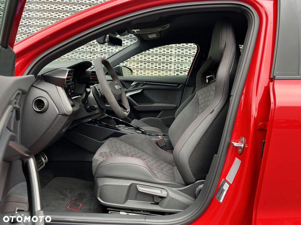 Audi RS3 Sportback - 11