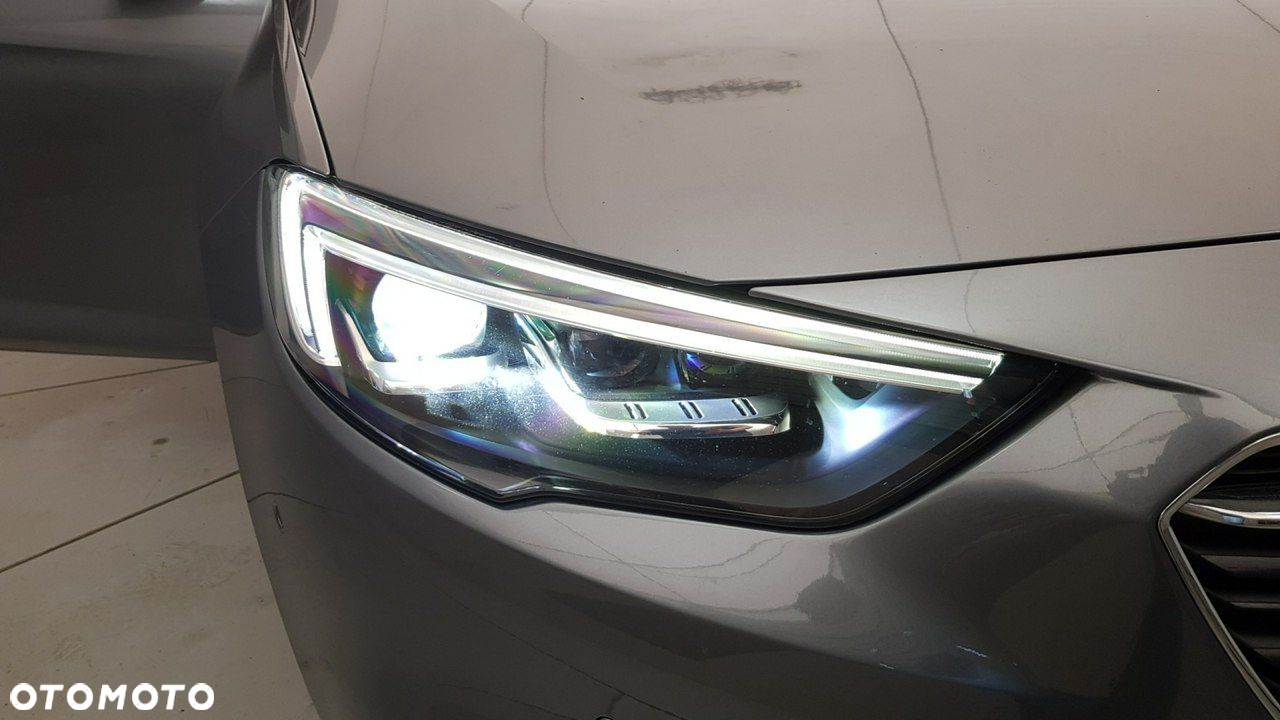 Opel Insignia - 15