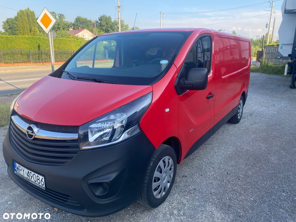 Opel Vivaro - 1