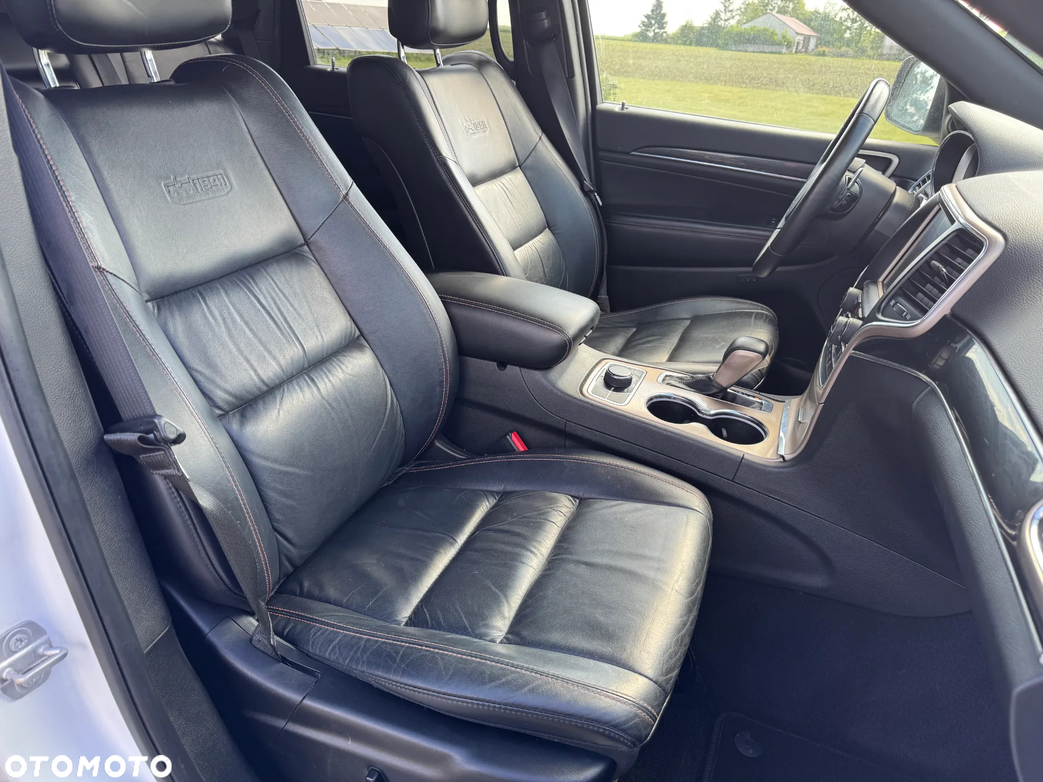Jeep Grand Cherokee 5.7 V8 HEMI Overland - 20