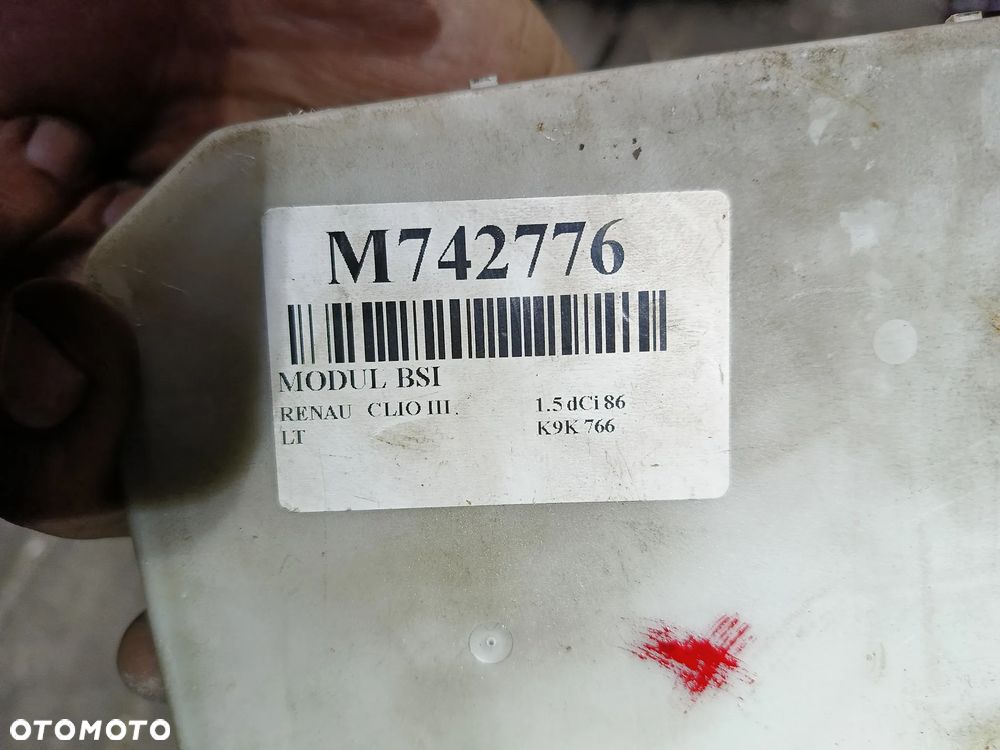 Moduł UCH BSI skrzynka bezpieczników Renault Modus Clio III - 7