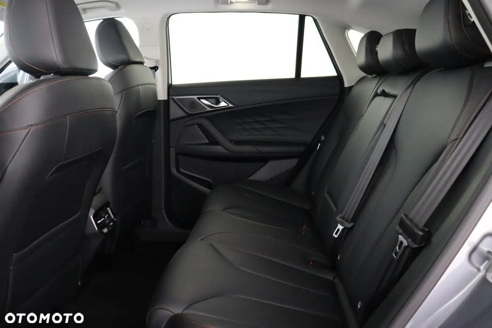 MG HS 1.5T HEV+ Exclusive - 10