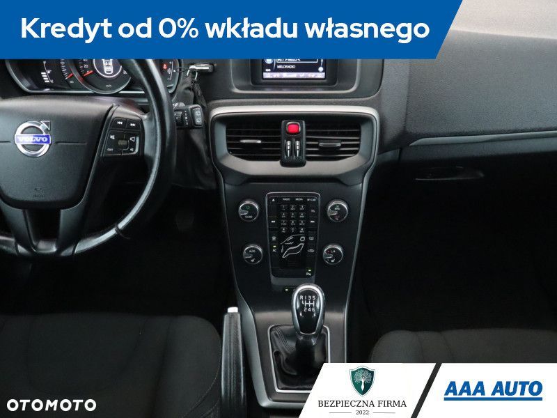 Volvo V40 - 14