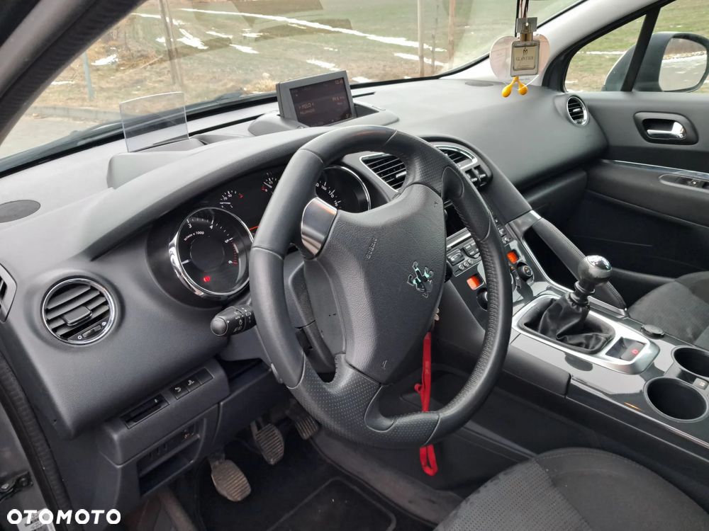 Peugeot 3008 - 5