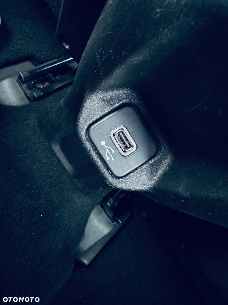 Jeep Renegade - 17