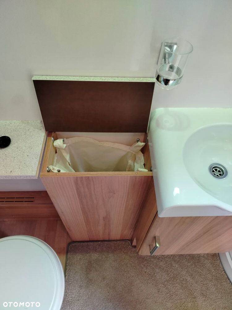 Bailey Unicorn Seville - 13