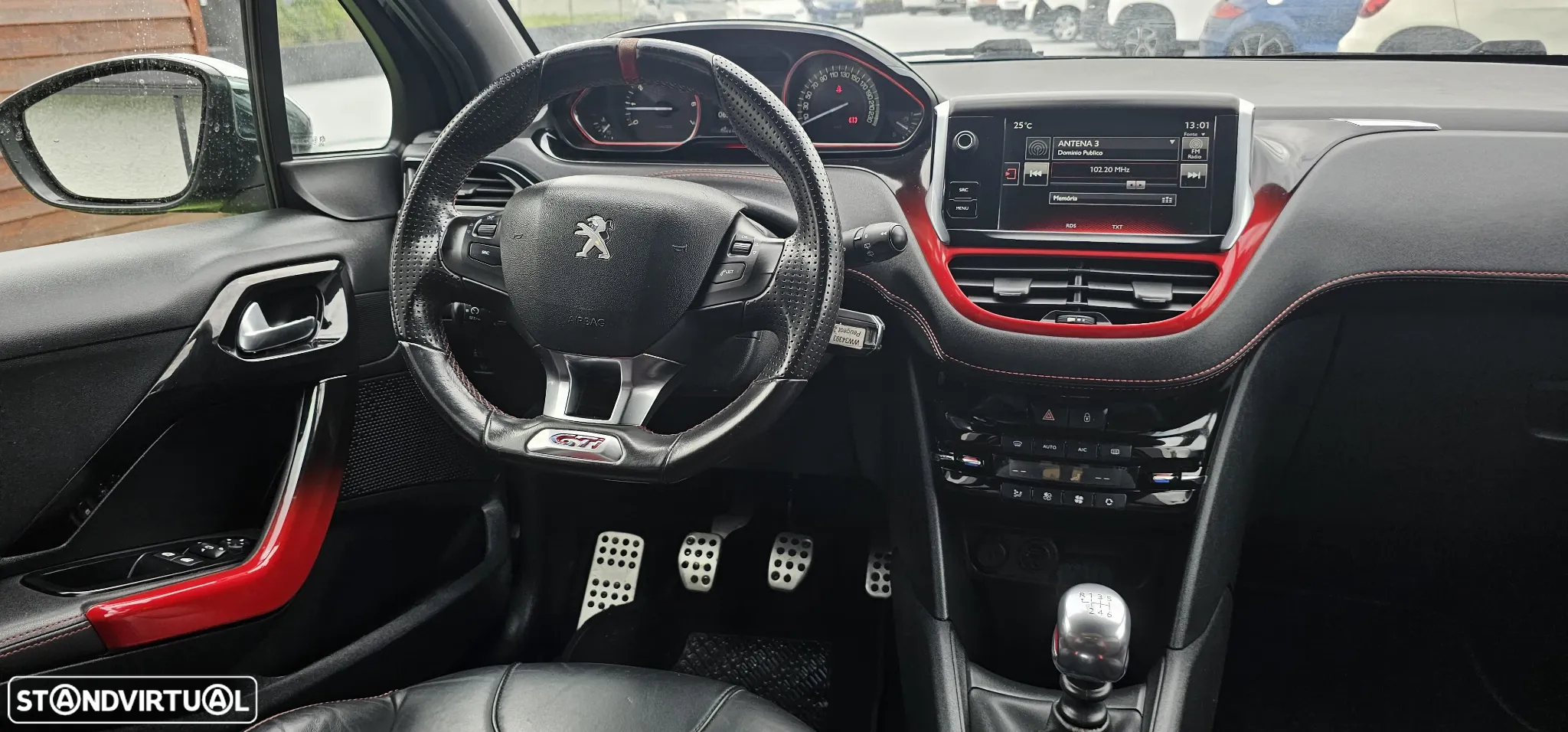 Peugeot 208 1.6 THP GTi - 10