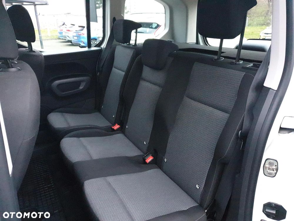Toyota Proace City Verso 1.2 D-4T Business - 16
