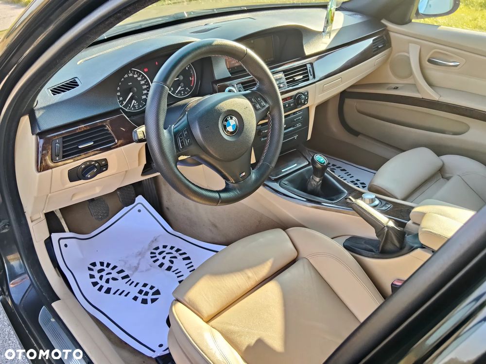 BMW Seria 3 320d - 18