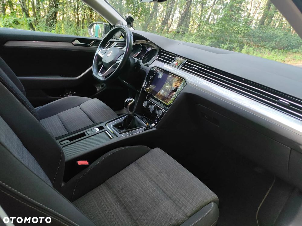 Volkswagen Passat 2.0 TDI EVO Business - 5