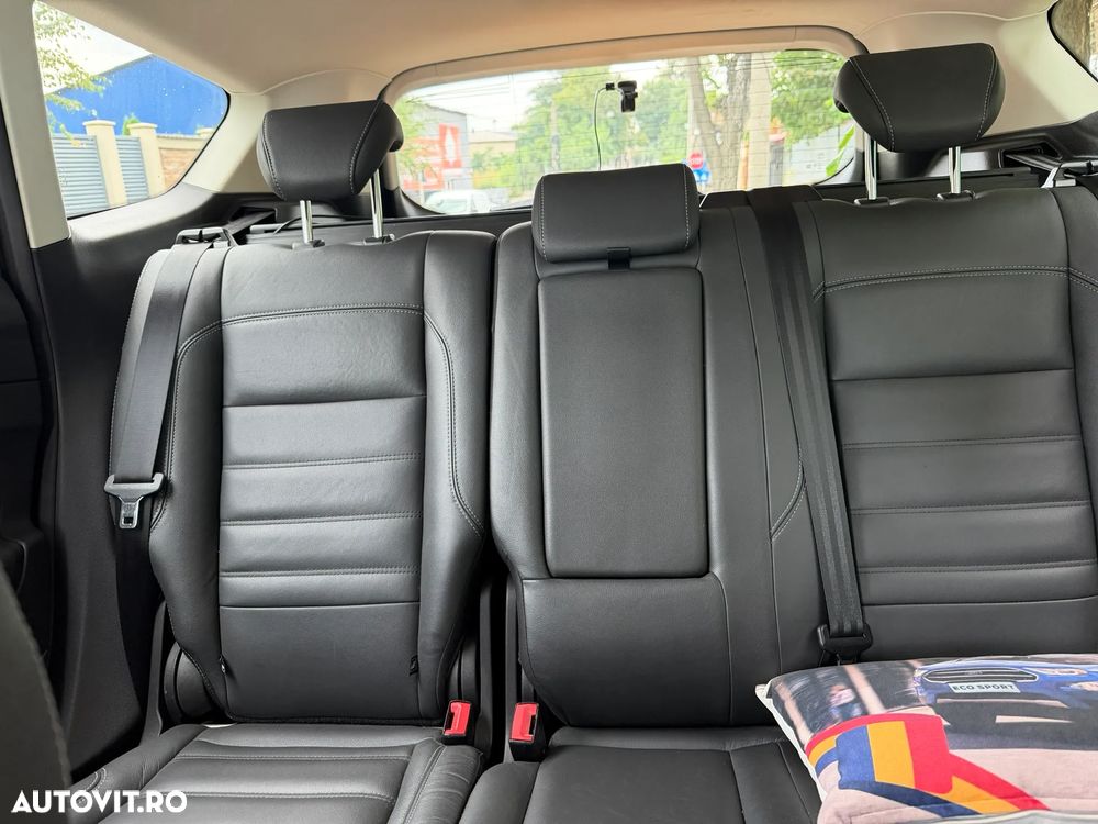 Ford Kuga 2.0 TDCi Powershift 4WD Titanium - 7