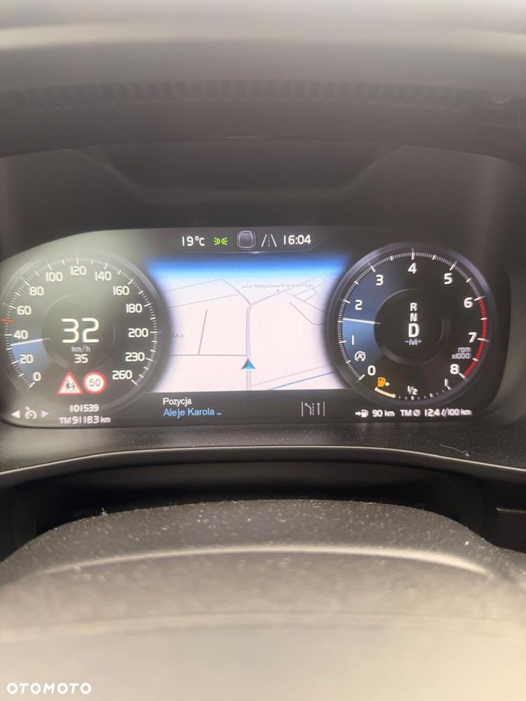 Volvo XC 40 T4 Inscription - 8