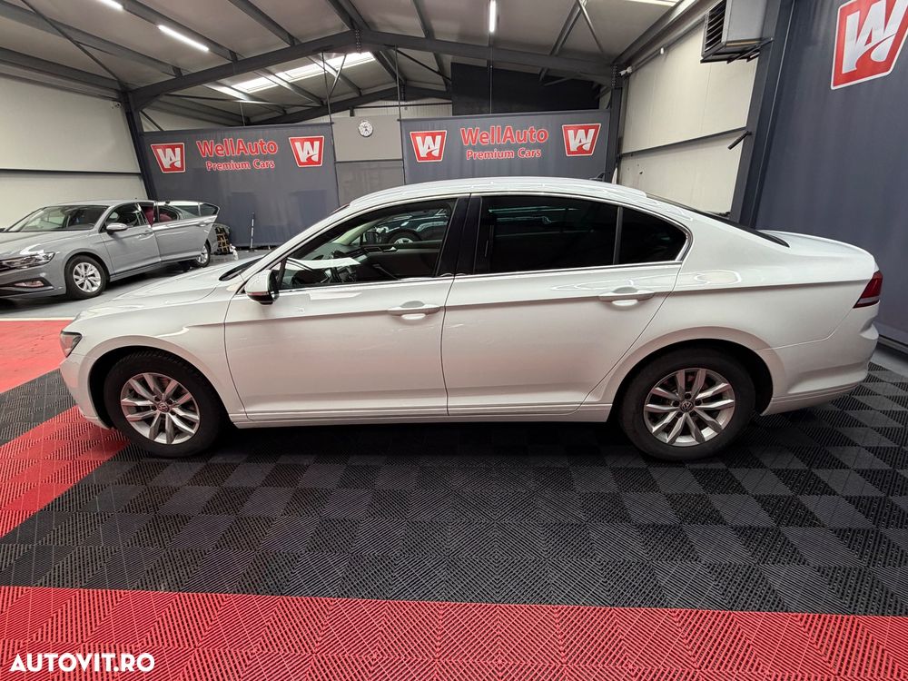 Volkswagen Passat 2.0 TDI DSG Highline - 7