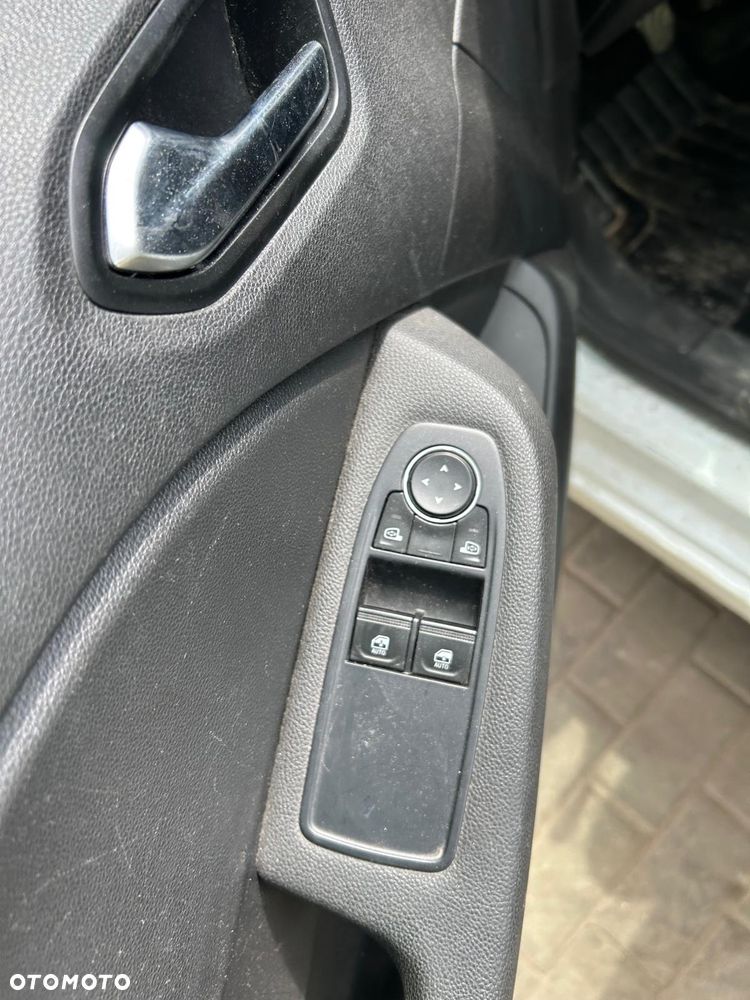 Renault Clio Energy dCi 110 Start & Stop INITIALE PARIS - 16
