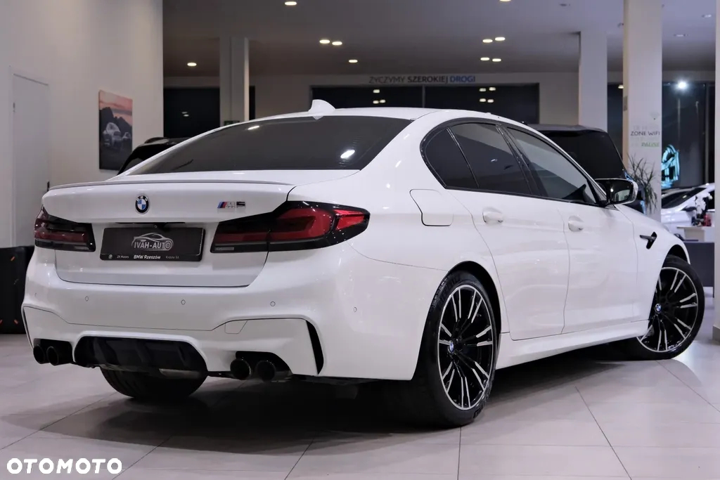 BMW M5 Standard - 8
