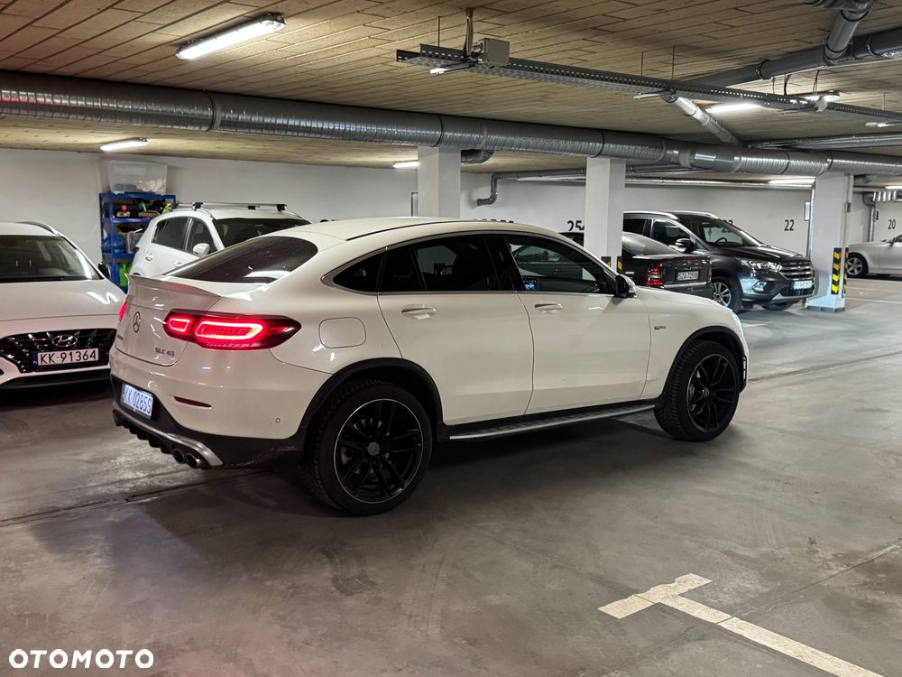 Mercedes-Benz GLC - 2