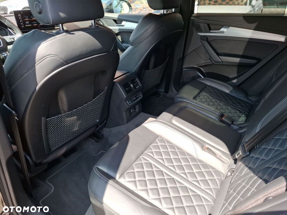 Audi Q5 Sportback - 14