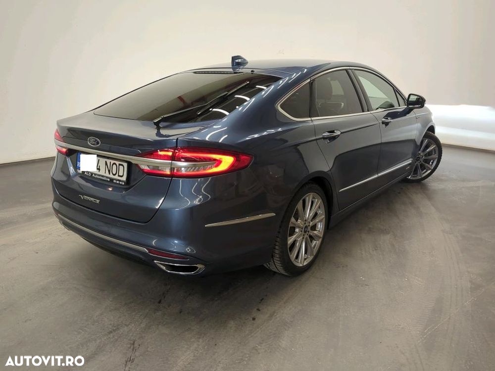 Ford Mondeo 2.0 TDCI Aut. AWD Vignale - 2