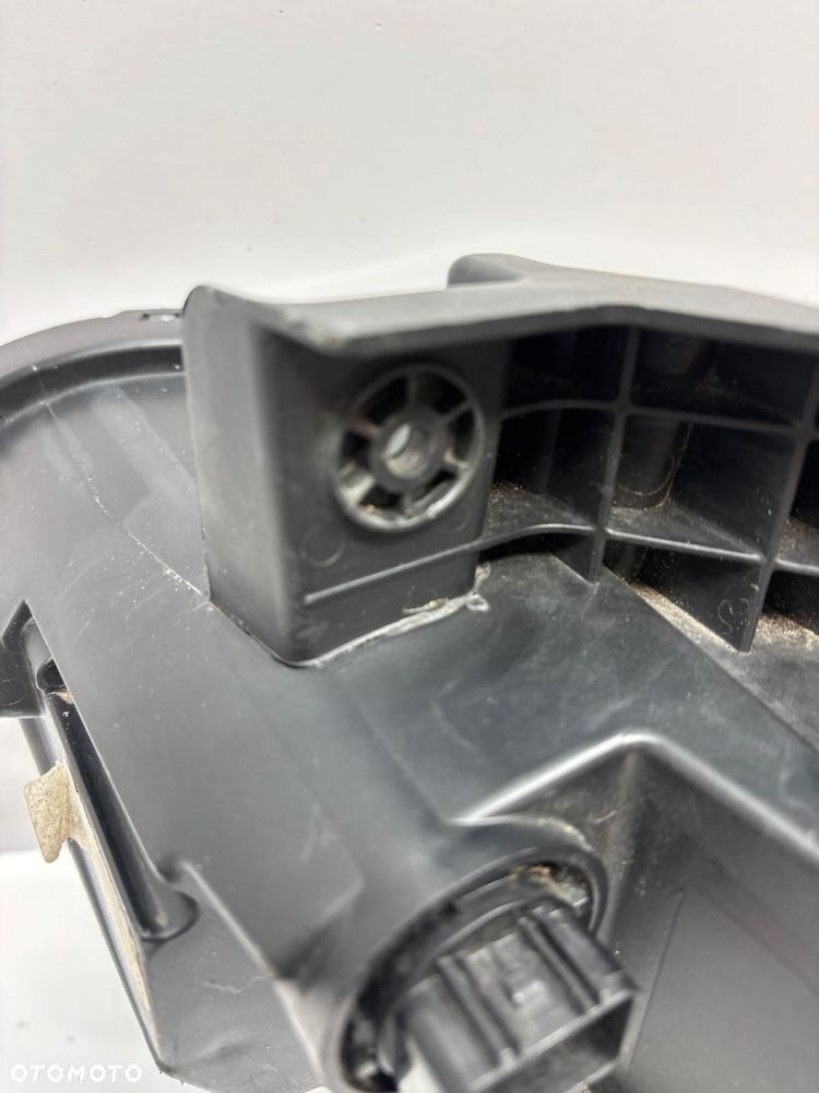 Kia E-Soul Lampa DRL Led Prawa Przód Przednia 92202J2 - 7