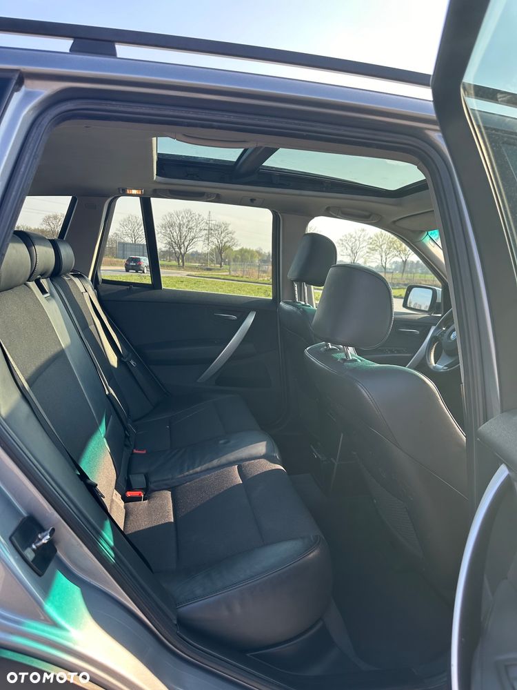 BMW X3 xDrive35d - 13