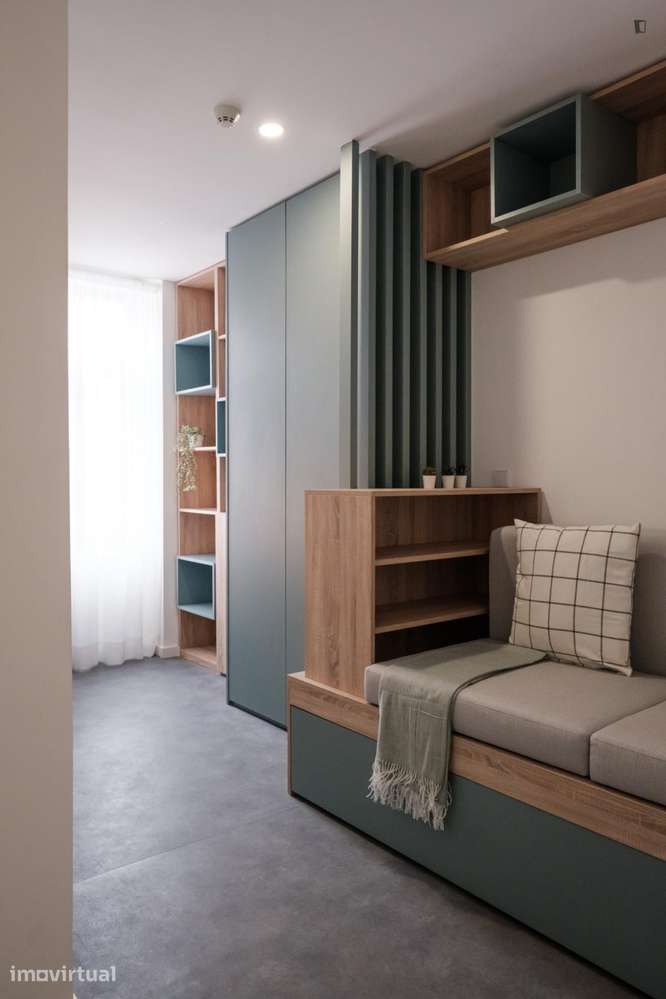 Quarto - localizado em Paranhos Porto - Grande imagem: 2/28