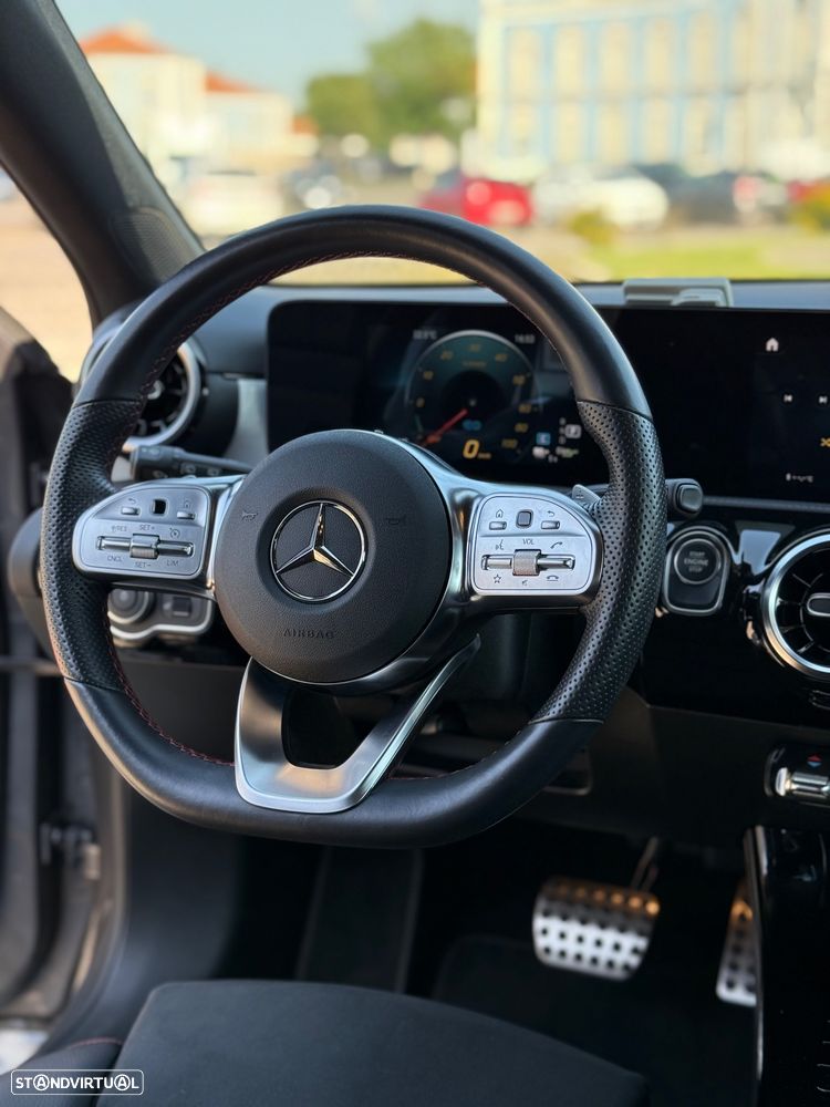 Mercedes-Benz A 250 e AMG Line - 14