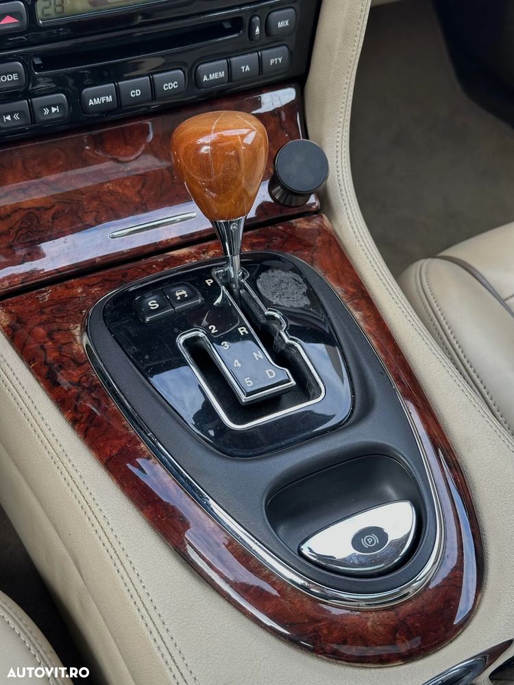 Jaguar XJ XJ6 2.7 Twin Turbo - 19