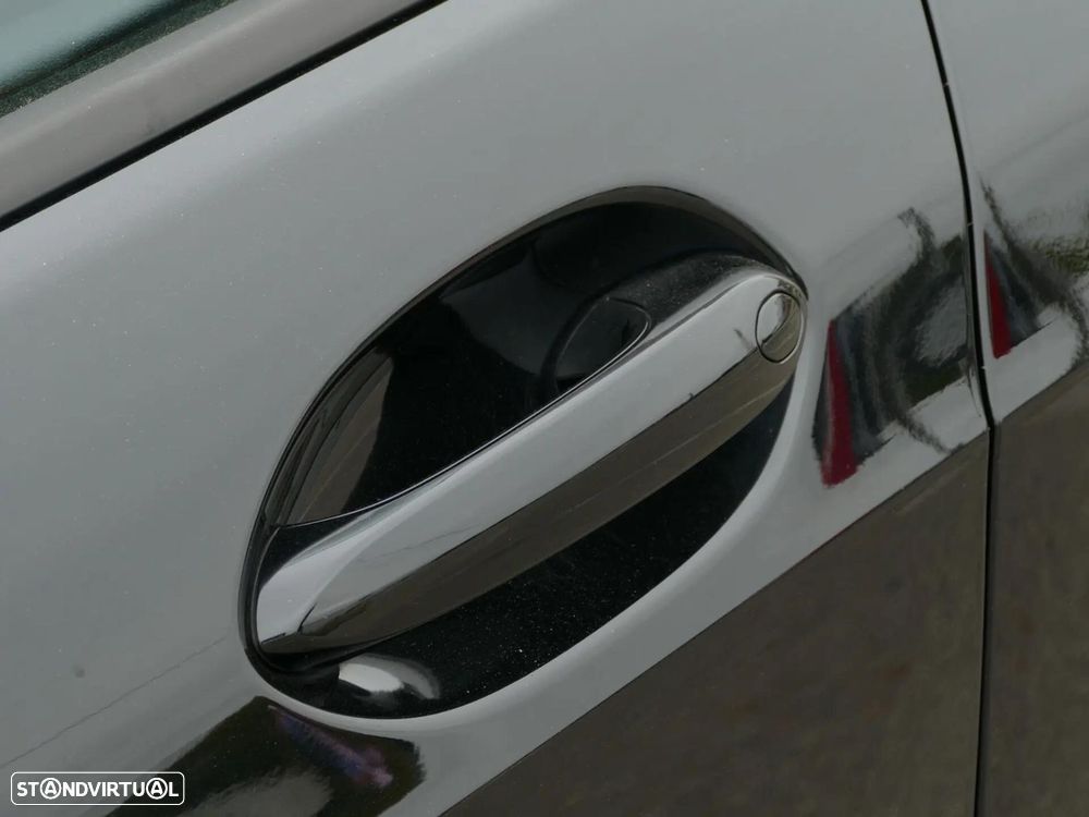 BMW 116 d Corporate Edition - 8