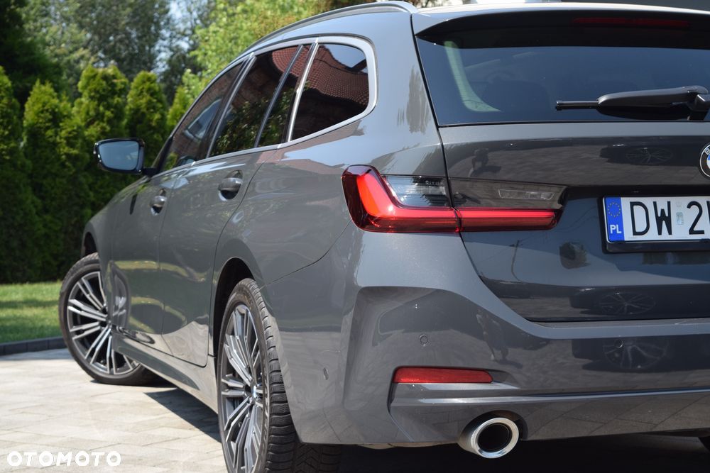 BMW Seria 3 320d xDrive Luxury Line sport - 8