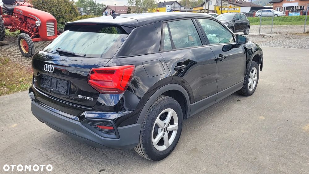Audi Q2 35 TFSI S tronic design - 4