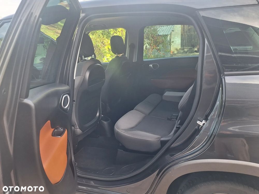 Fiat 500L 1.4 T-Jet 16V Urban Edition - 10
