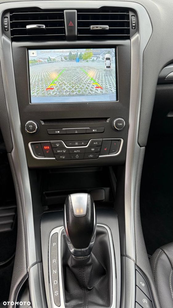 Ford Mondeo 2.0 TDCi Titanium PowerShift - 29