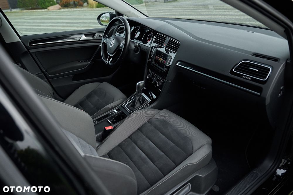 Volkswagen Golf 1.4 TSI BMT Highline DSG - 22