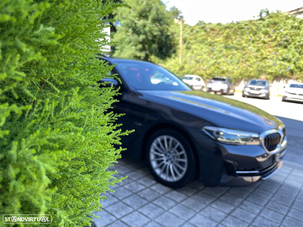BMW 520 e - 11