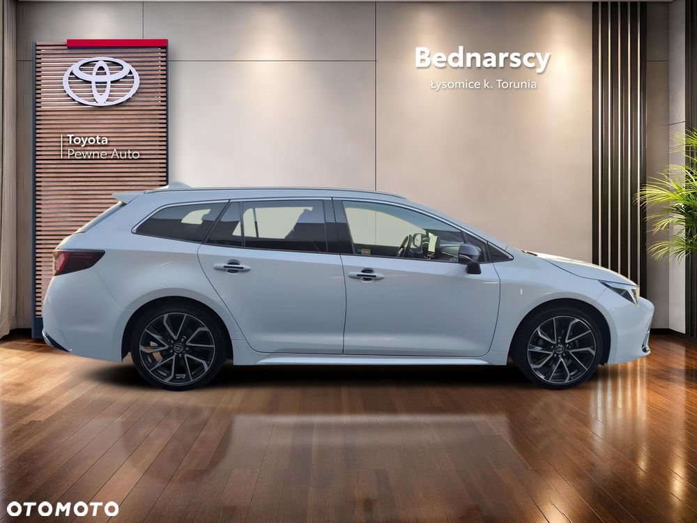 Toyota Corolla 1.8 Hybrid Executive - 6