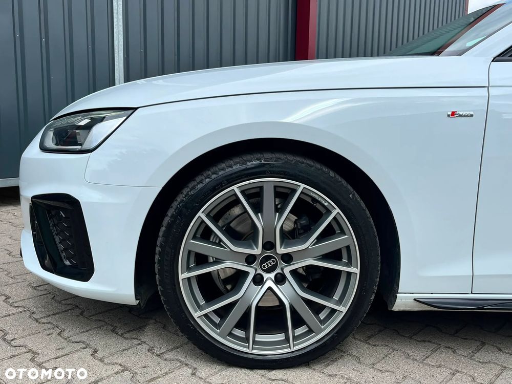 Audi A4 Limousine 35 TFSI mHEV S Line S tronic - 28