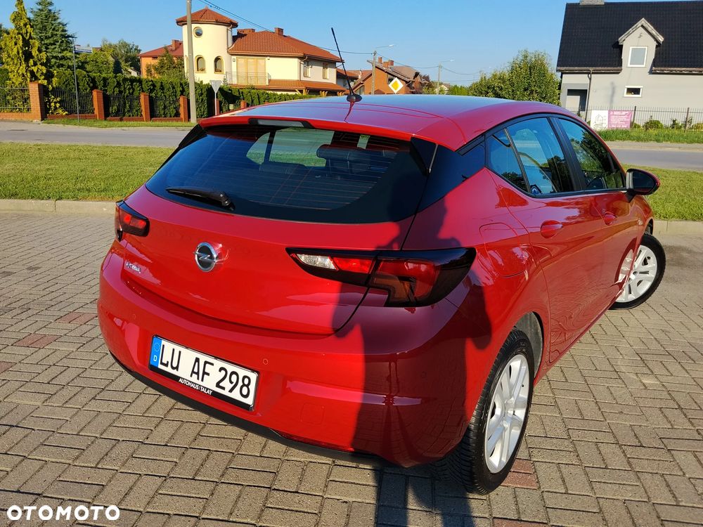 Opel Astra 1.2 Turbo - 10