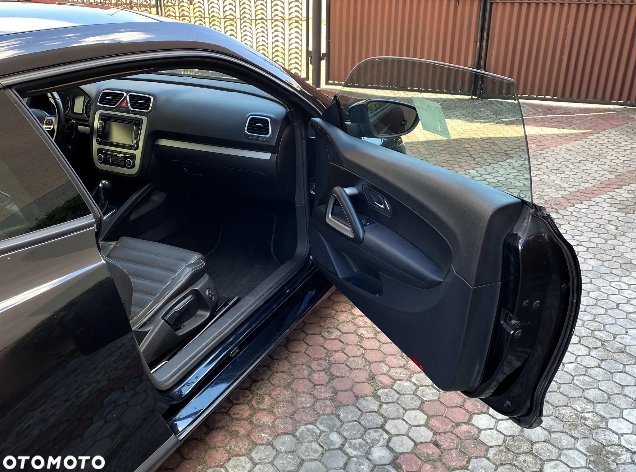 Volkswagen Scirocco 2.0 TDI DSG Edition - 12