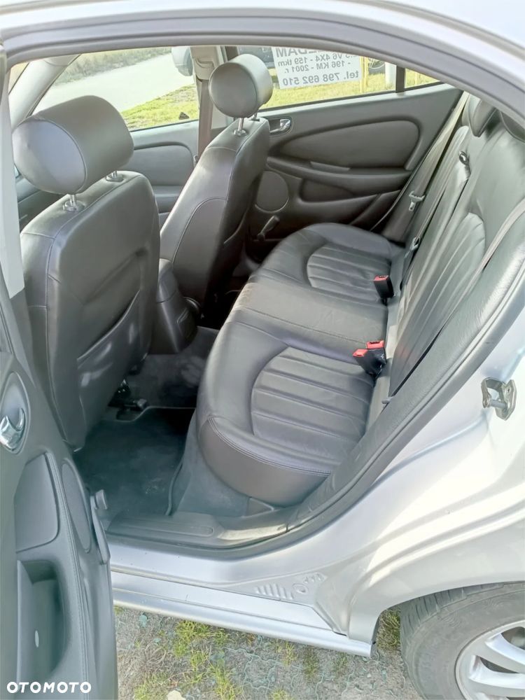 Jaguar X-Type 2.5 Entry/Classic - 9