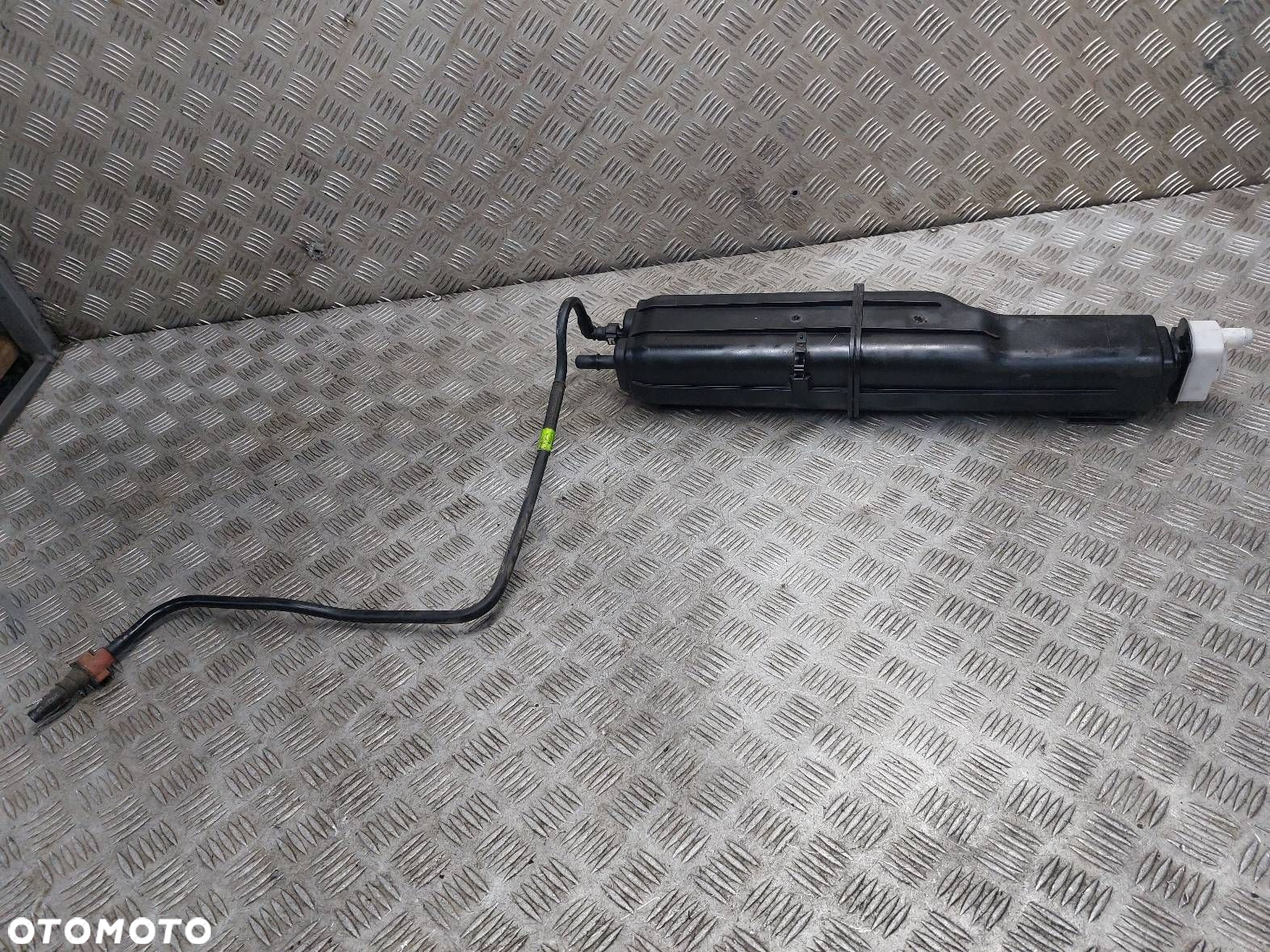 FILTR WĘGLOWY RAM 1500 I LIFT 13- 5.7 HEMI 05147067AD - 3