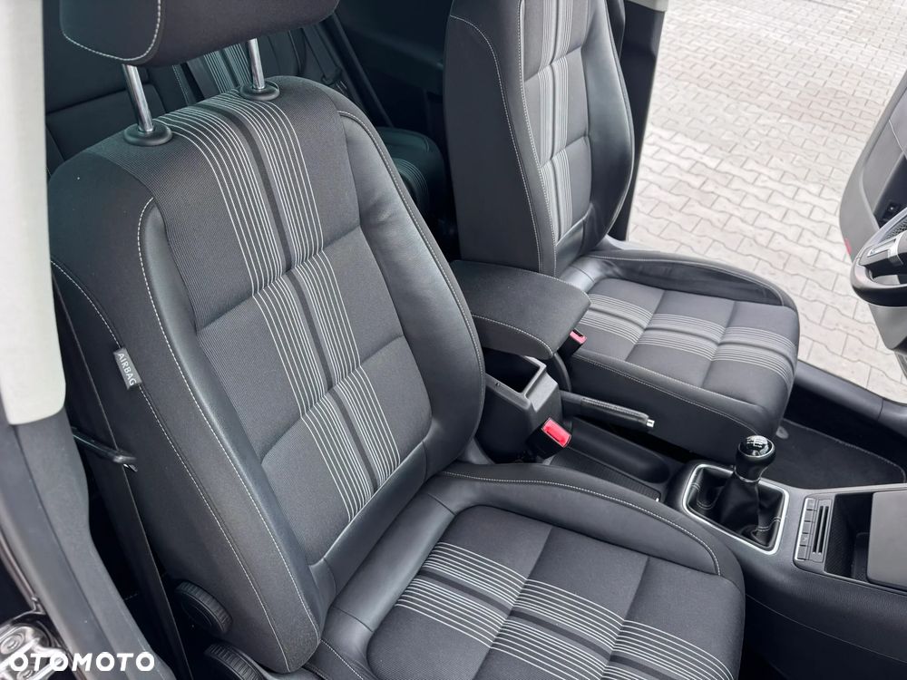 Volkswagen Golf Plus 1.2 TSI MATCH - 20